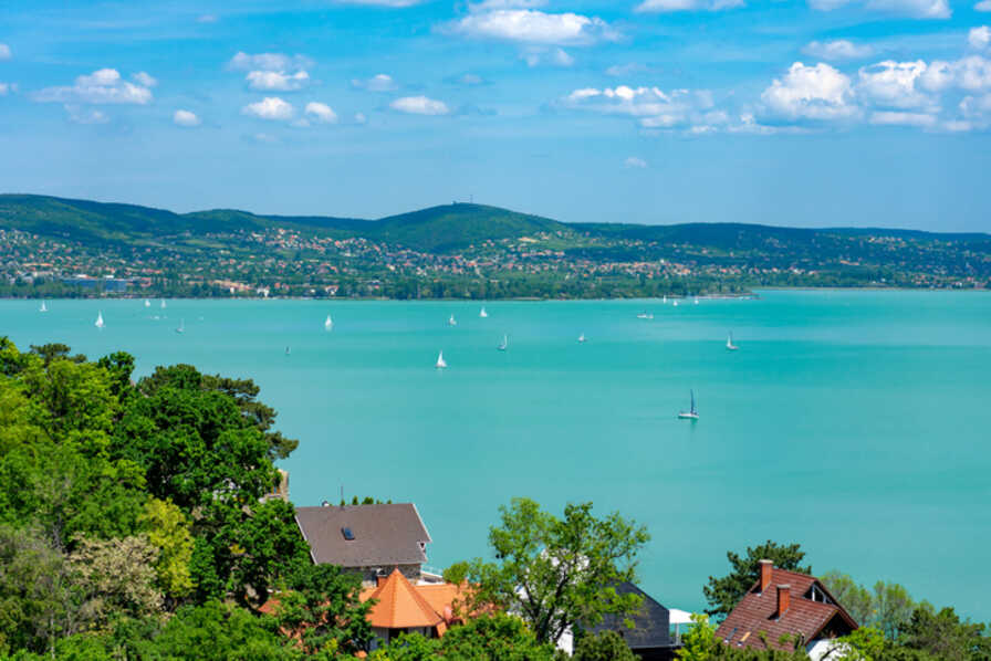 A Balaton, mint jövőkép – amikor a nyaraló, több mint egy nyaraló